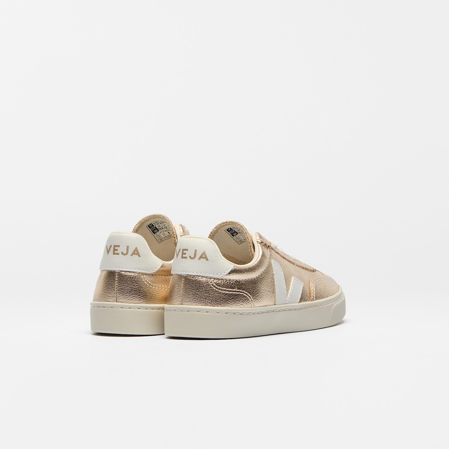 VOLLEY ELASTIC LACES LEATHER PLATINE WHITE | VEJA US