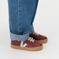 VOLLEY ELASTIC LACES LEATHER AMARANTE PIERRE | VEJA ONLINE