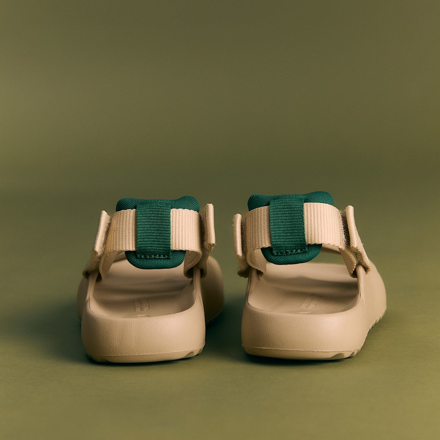 MINI ETNA LITE ALMOND | VEJA DISCOUNT