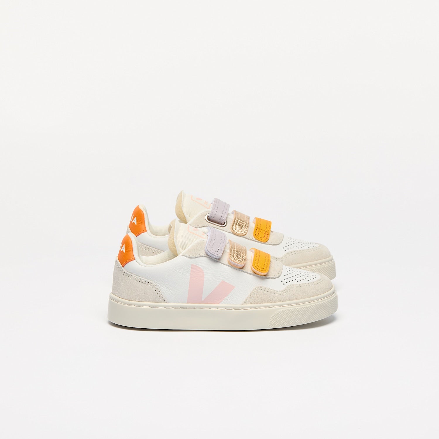 V-90 LEATHER MULTICO WHITE PETALE | VEJA NEAR ME