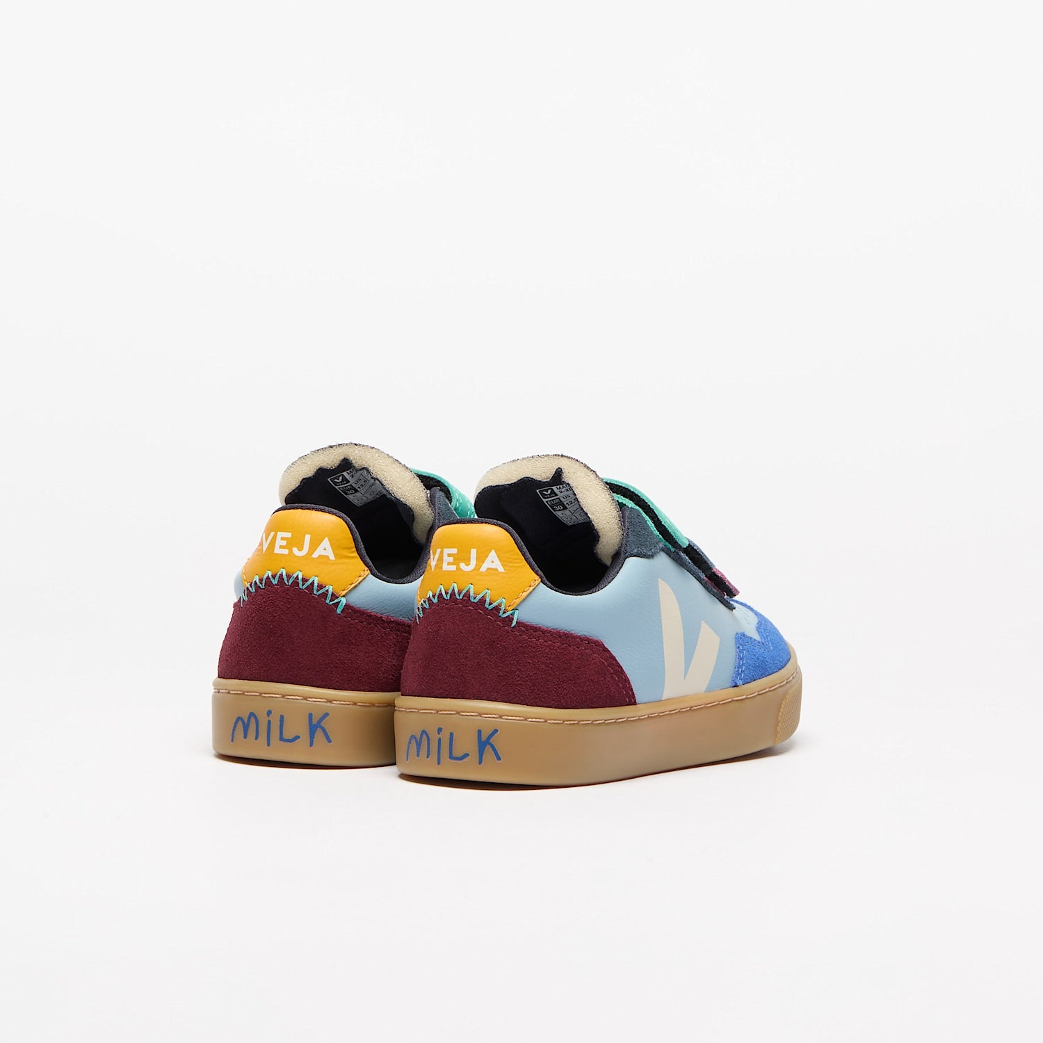 V-90 LEATHER VEJA X MILK STEEL PIERRE | VEJA NEAR ME