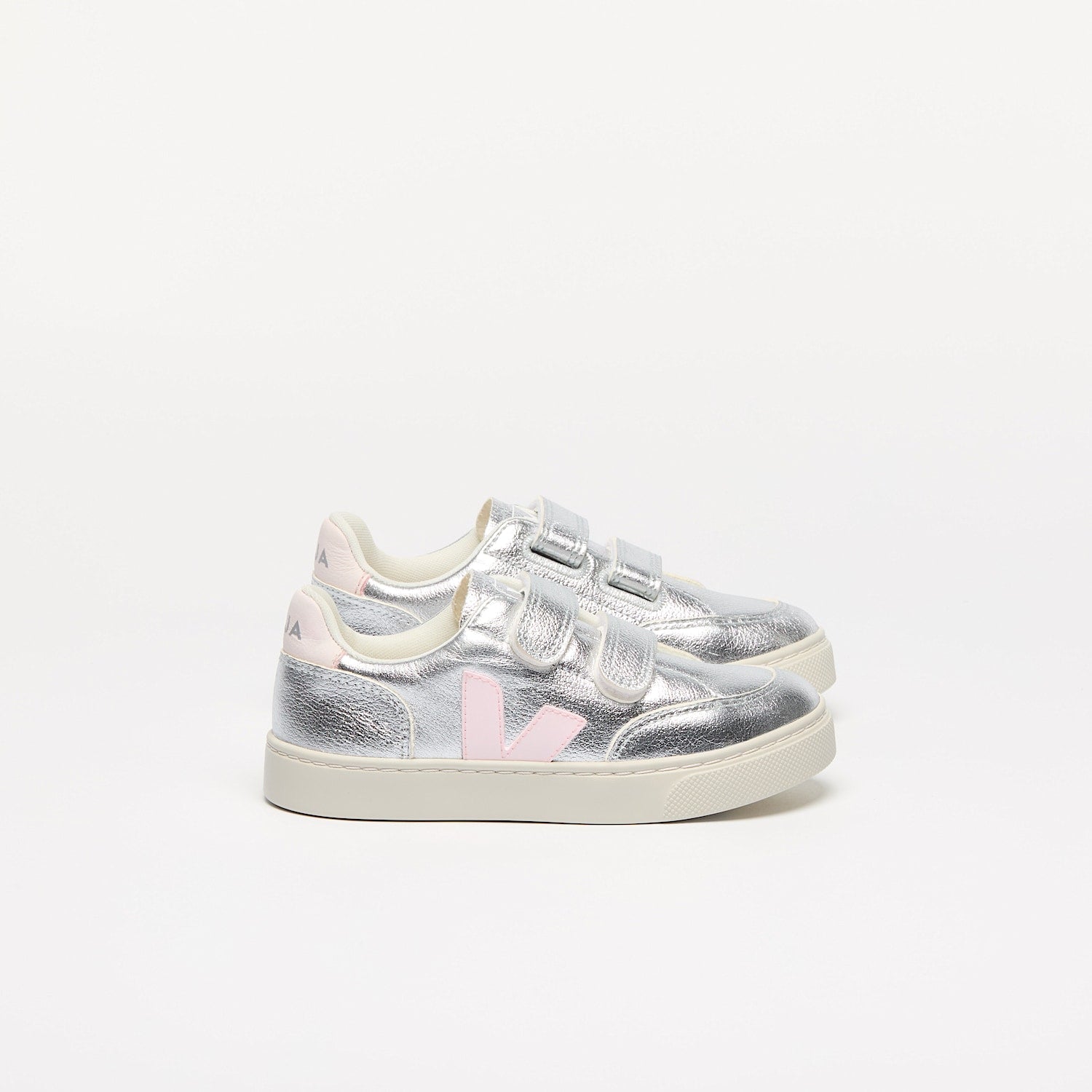 V-12 LEATHER SILVER LASSI | VEJA ONLINE
