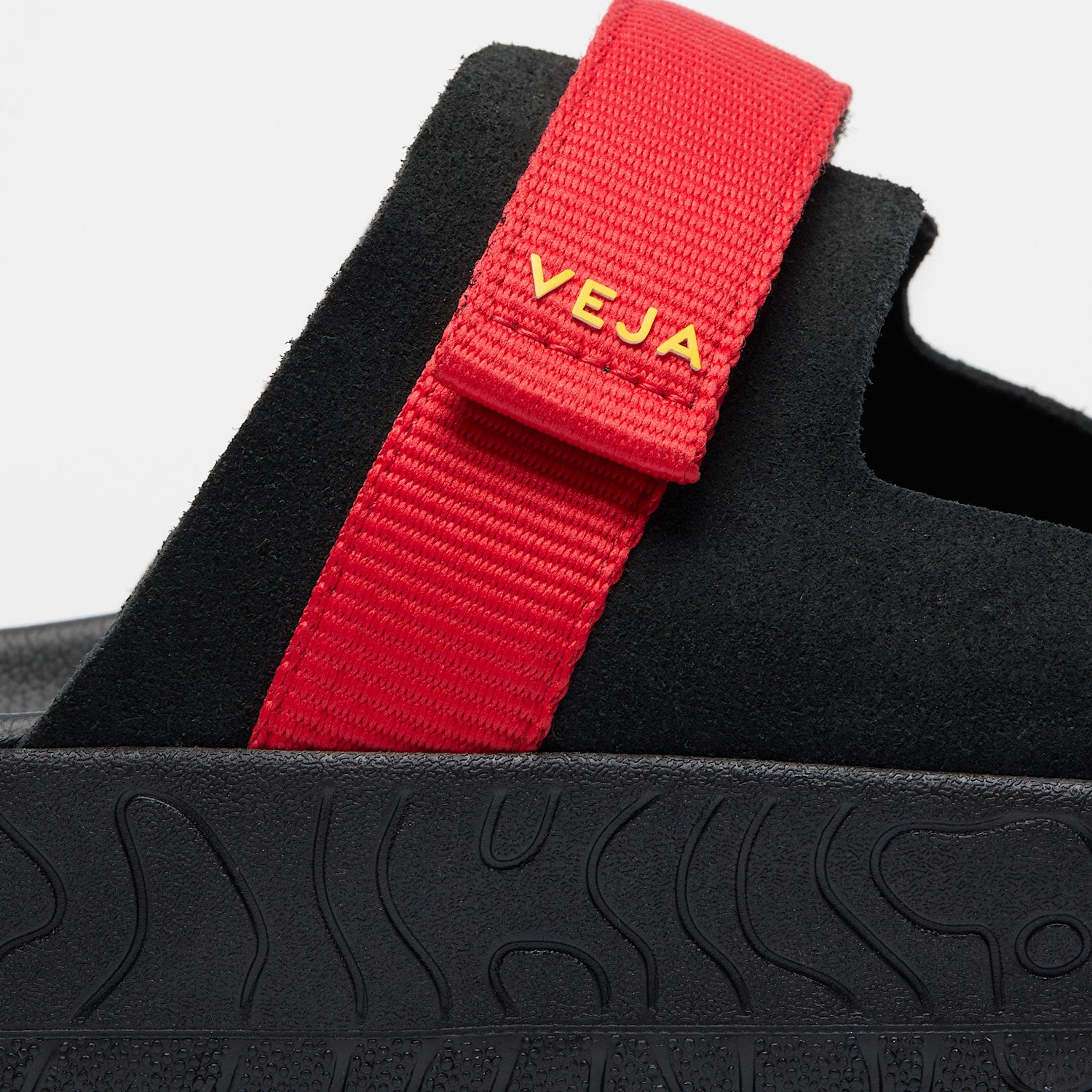 ARPOADOR SUEDE VEJA X HOMECORE PEKIN PAROS BLACK | VEJA DISCOUNT
