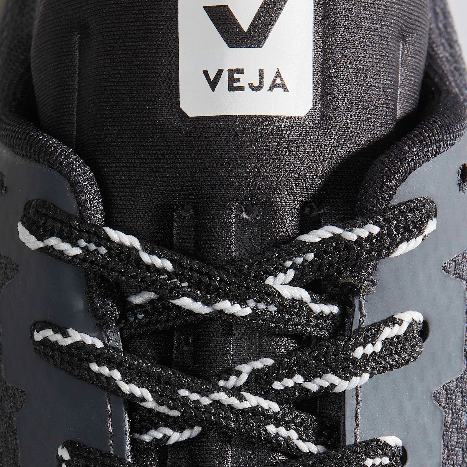 LACES BLACK OXFORD GREY | VEJA SALE