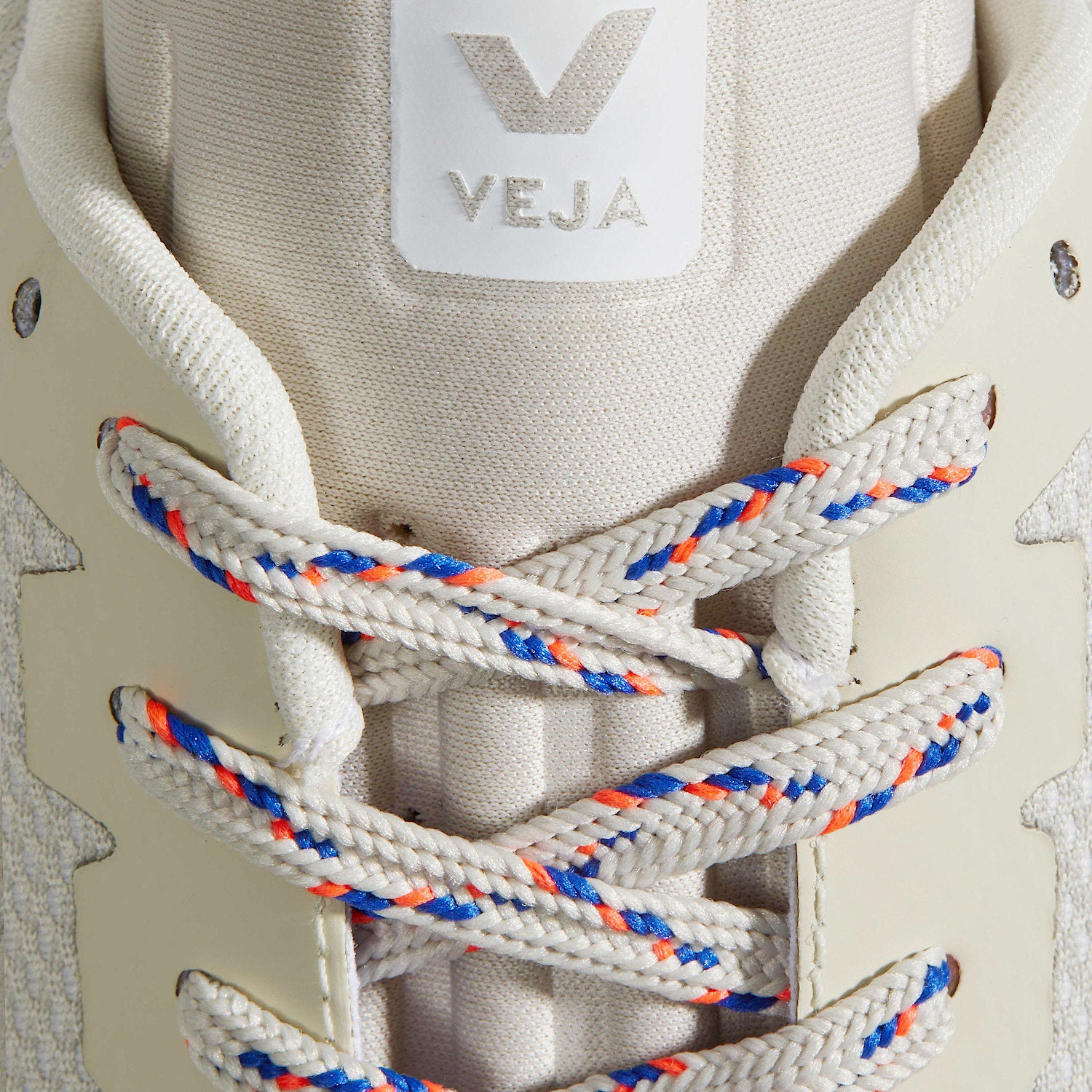 LACES NATURAL PAROS ORANGE FLUO | VEJA DISCOUNT