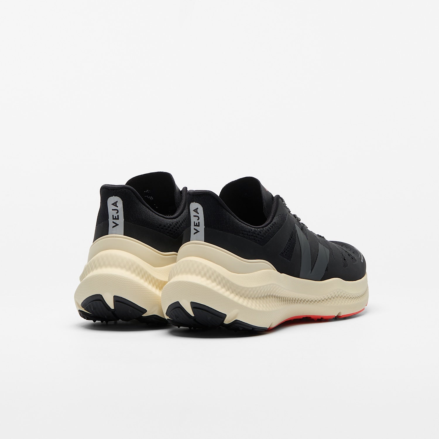 CONDOR 3 ADVANCED ENGINEERED-MESH BLACK CALCAIRE | VEJA US