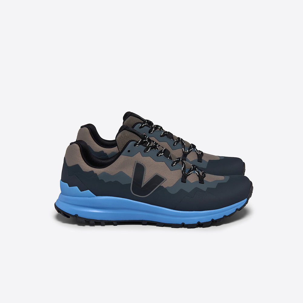 FITZ ROY TREK-SHELL BASALTE BLACK CELESTE | VEJA NEAR ME