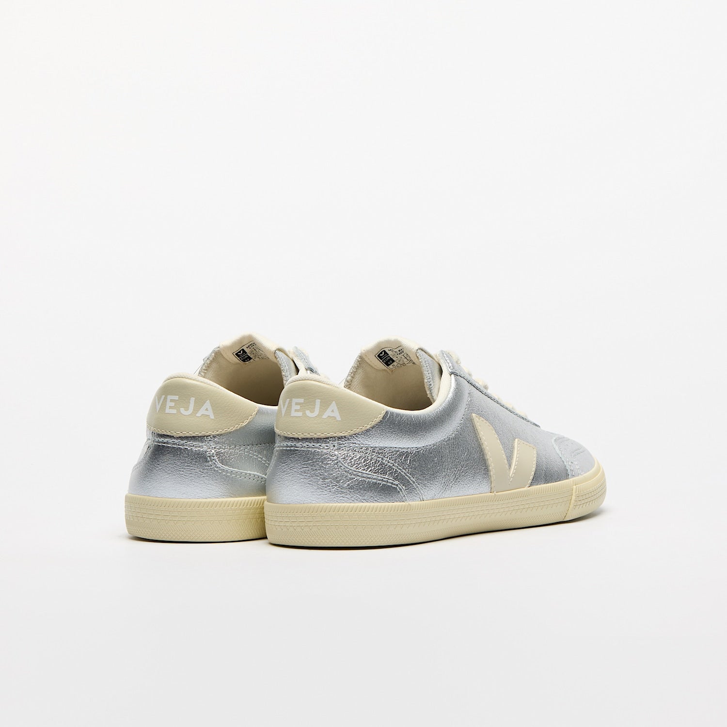 VOLLEY LEATHER SILVER PIERRE | VEJA ONLINE