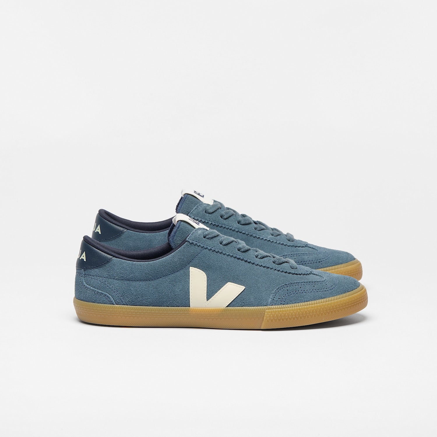 VOLLEY SUEDE CALIFORNIA PIERRE NATURAL | VEJA SALE