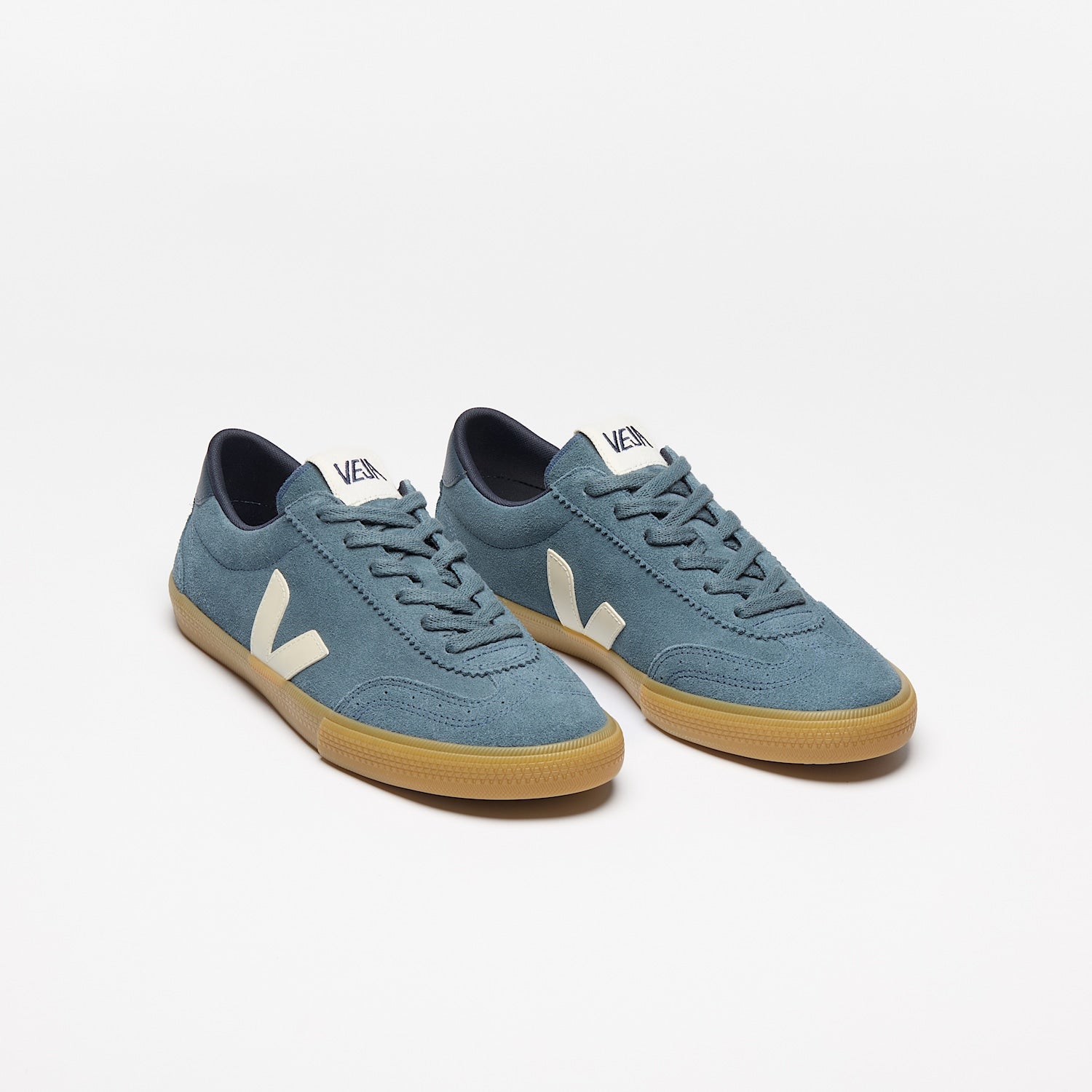 VOLLEY SUEDE CALIFORNIA PIERRE NATURAL | VEJA SALE